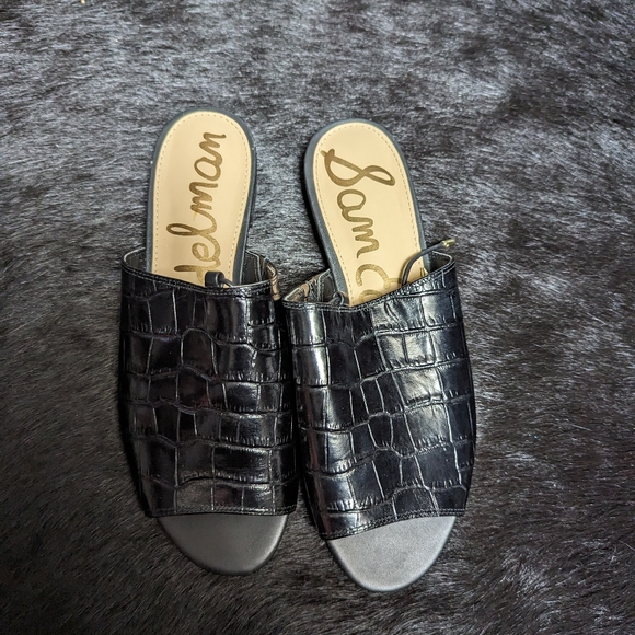 Sam Edelman 'Tia' Black Croc Embossed Lace Sandals (US W7.5) - Picture 10 of 11